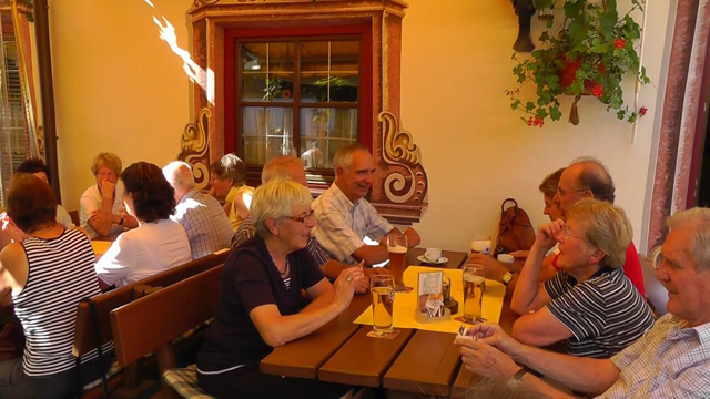 Im Biergarten.