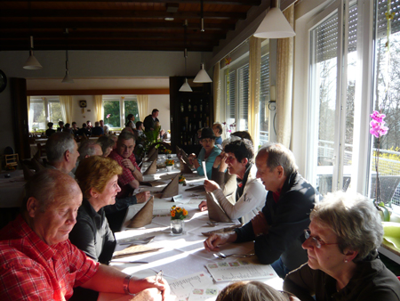 Beim gemeinsamen Abendessen