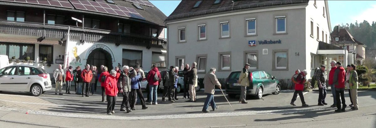 Vor dem Rössle.
