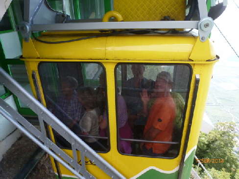 Mit der Seilbahn zum Monte