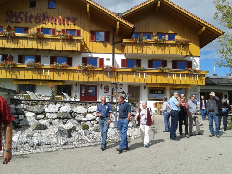 Mittagsrast beim "Wiesbauer"